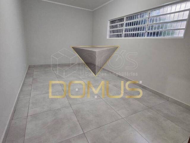 Casa para Venda em Ribeirão Preto - 3