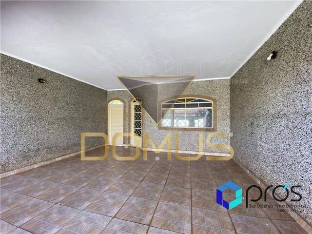 Casa para Venda em Ribeirão Preto - 2