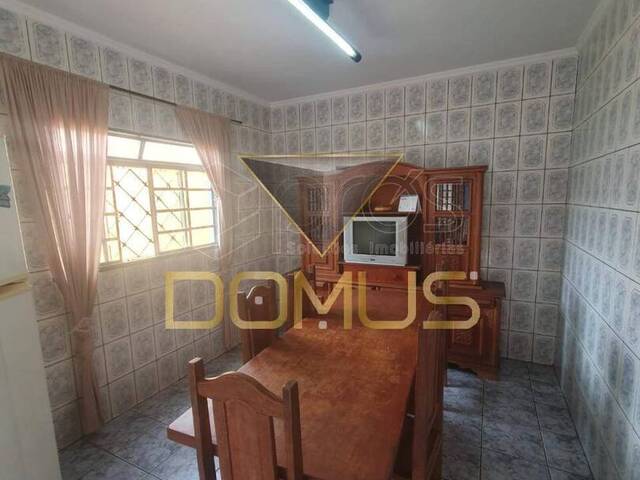 Casa para Venda em Ribeirão Preto - 2