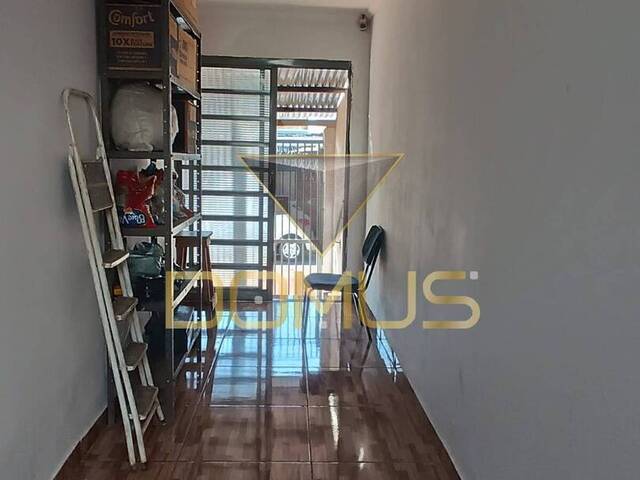 Casa para Venda em Ribeirão Preto - 2
