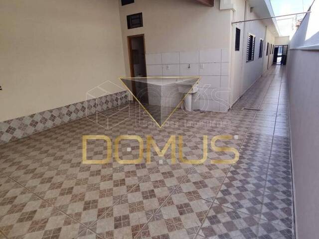 Casa para Venda em Ribeirão Preto - 2