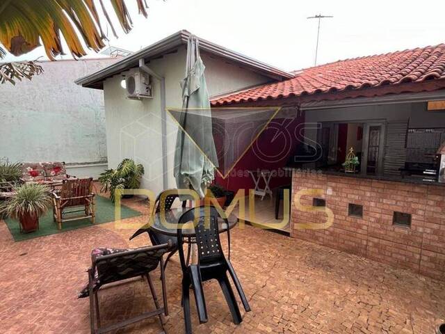 Casa para Venda em Ribeirão Preto - 2