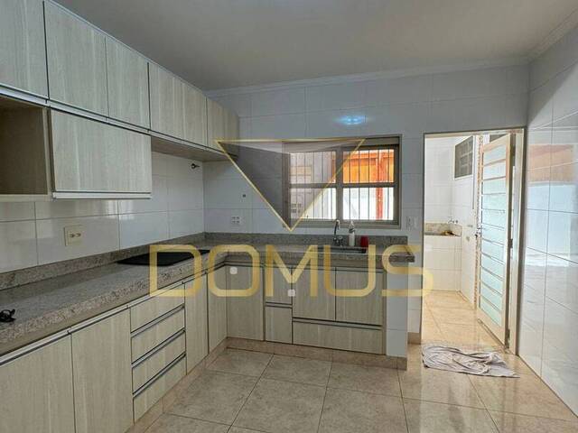 Apartamento para Venda em Ribeirão Preto - 2