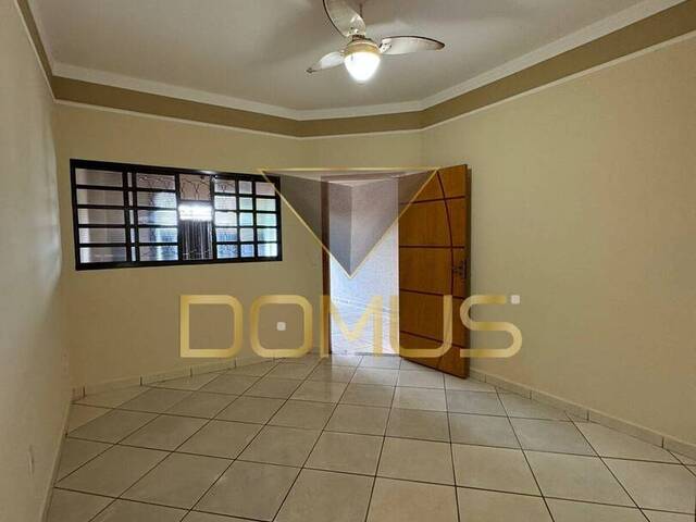 Casa para Venda em Ribeirão Preto - 2
