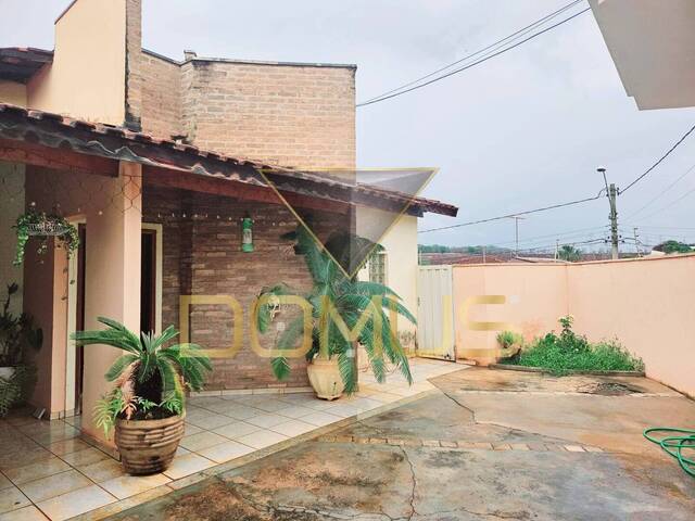 Casa para Venda em Ribeirão Preto - 2
