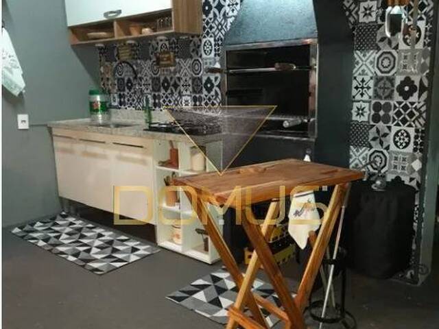 Casa para Venda em Ribeirão Preto - 2