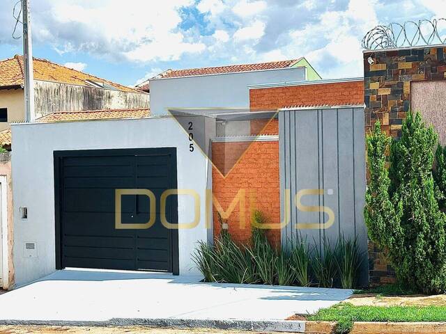 Casa para Venda em Ribeirão Preto - 2