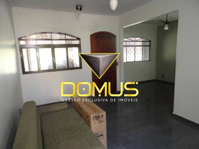 Casa para Venda em Ribeirão Preto - 2