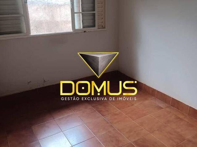 Casa para Venda em Ribeirão Preto - 2