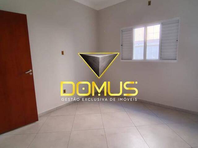 Casa para Venda em Ribeirão Preto - 3