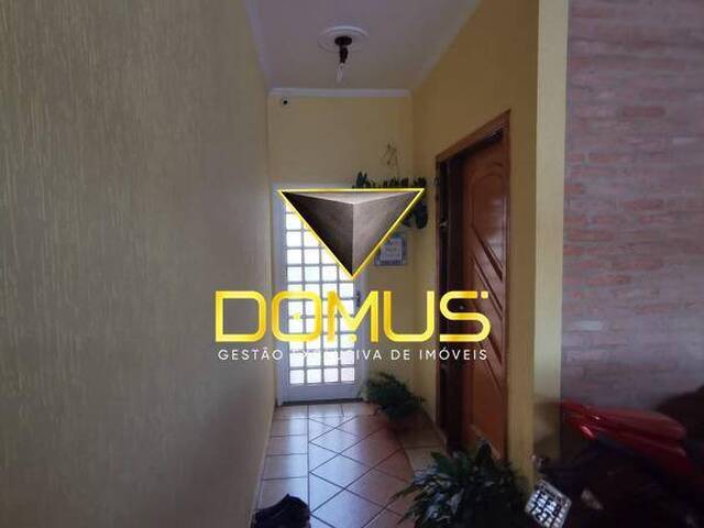 Casa para Venda em Ribeirão Preto - 3