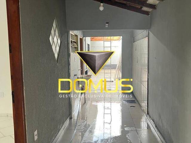 Casa para Venda em Ribeirão Preto - 2