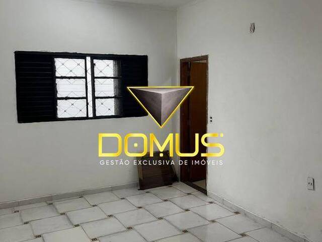 Casa para Venda em Ribeirão Preto - 5