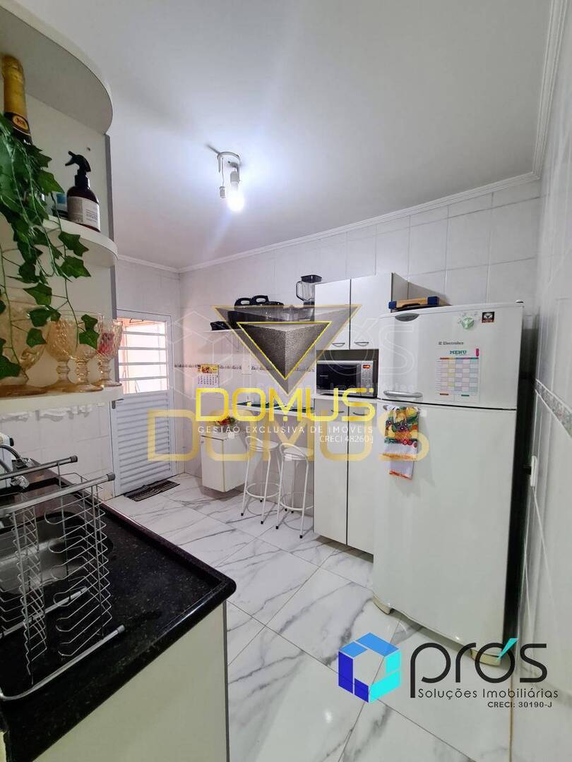 Casa, 2 quartos, 180 m² - Foto 12