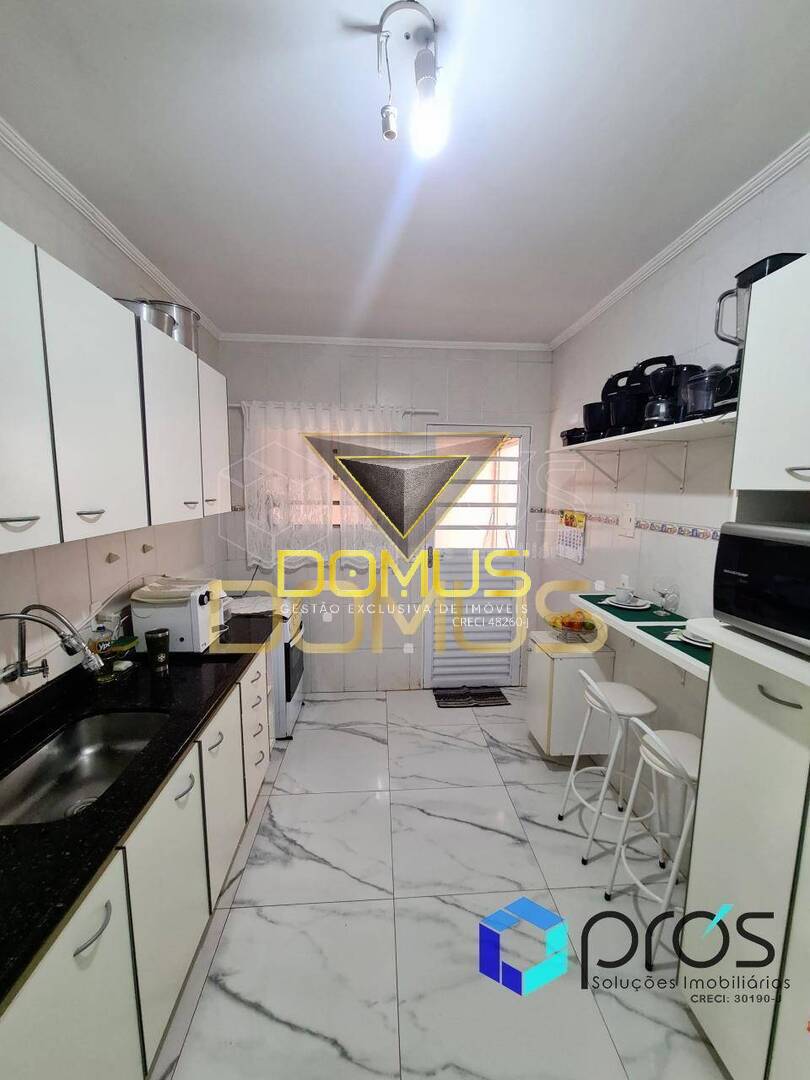 Casa, 2 quartos, 180 m² - Foto 13
