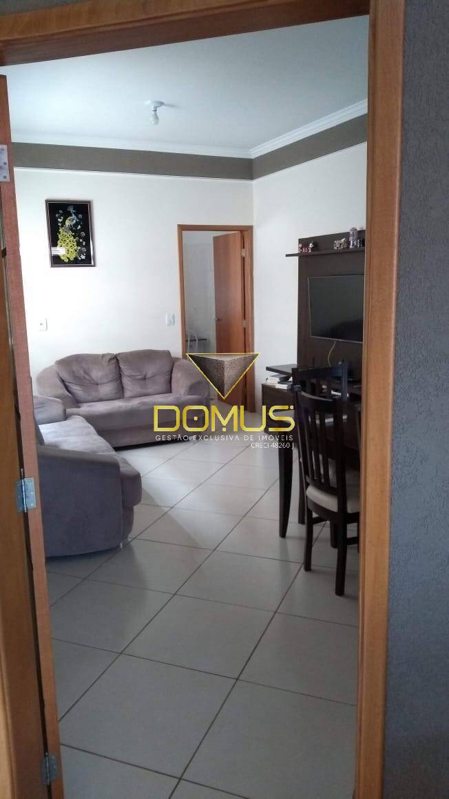 Casa, 3 quartos, 101 m² - Foto 1