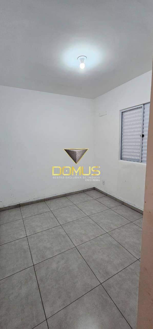 Casa, 2 quartos, 44 m² - Foto 4