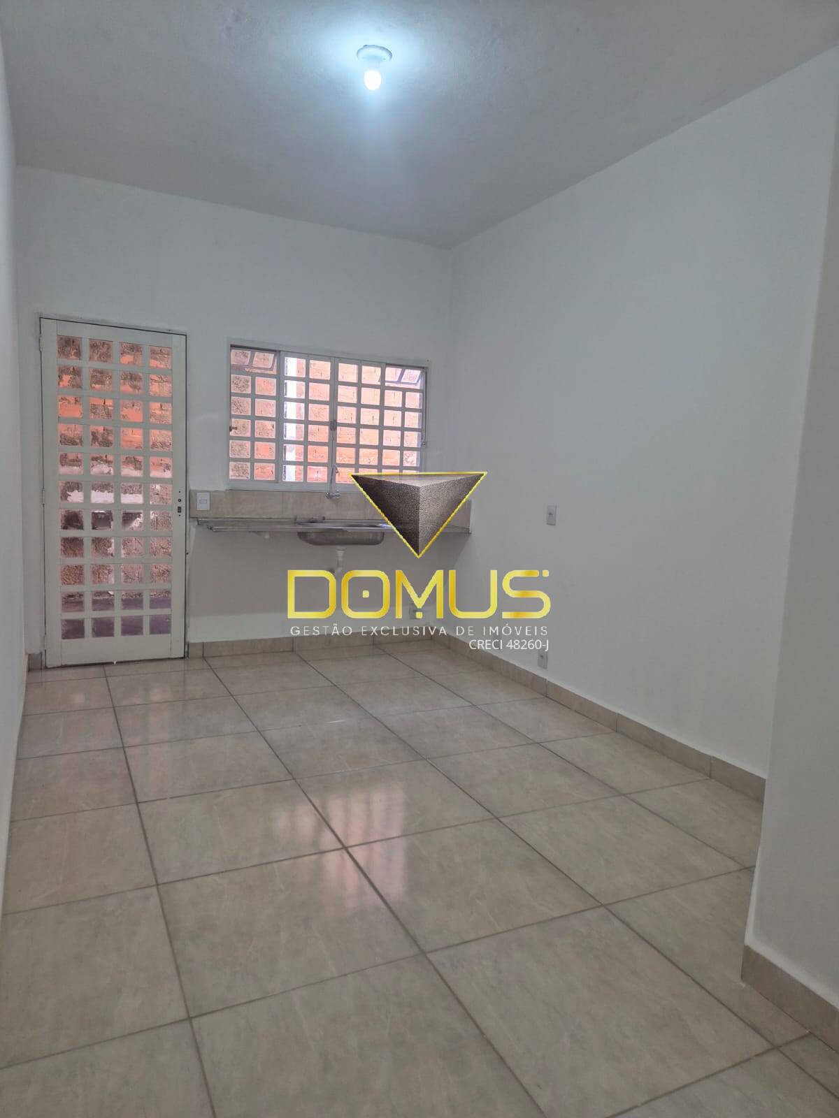 Casa, 3 quartos, 80 m² - Foto 2