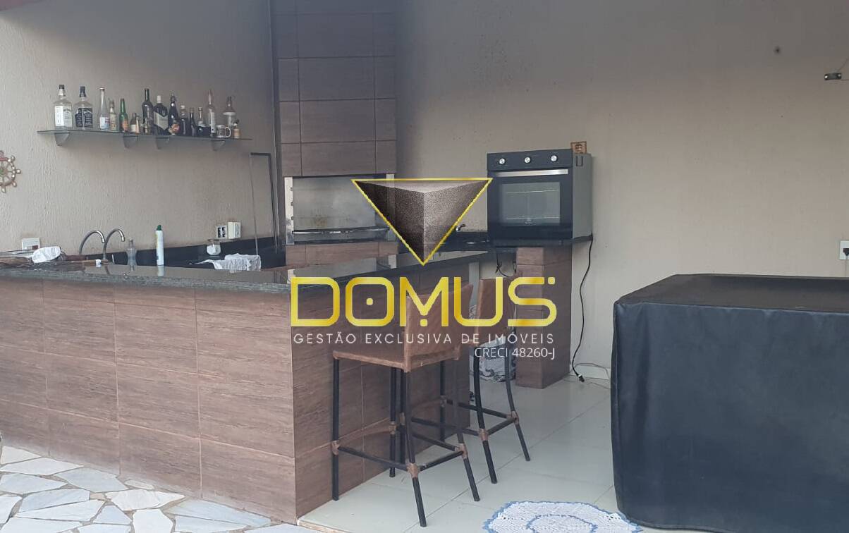 Casa, 2 quartos, 209 m² - Foto 1