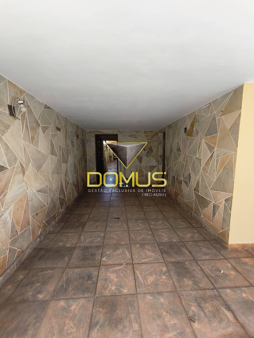 Casa, 4 quartos, 195 m² - Foto 3