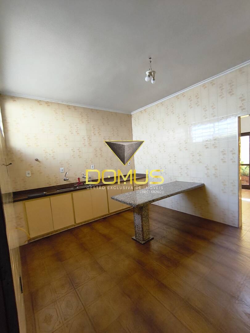 Casa, 4 quartos, 195 m² - Foto 21