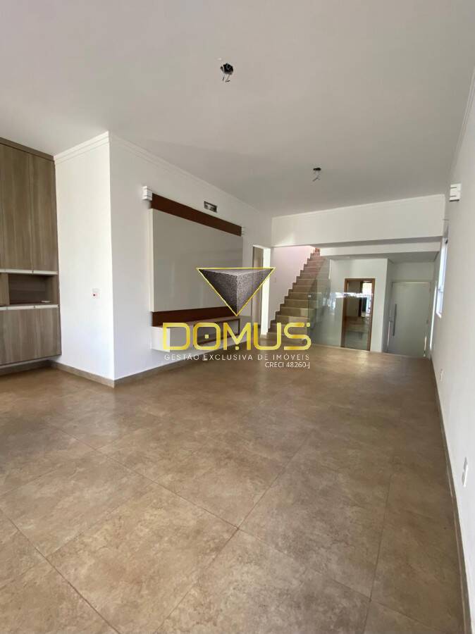 Casa, 3 quartos, 141 m² - Foto 5