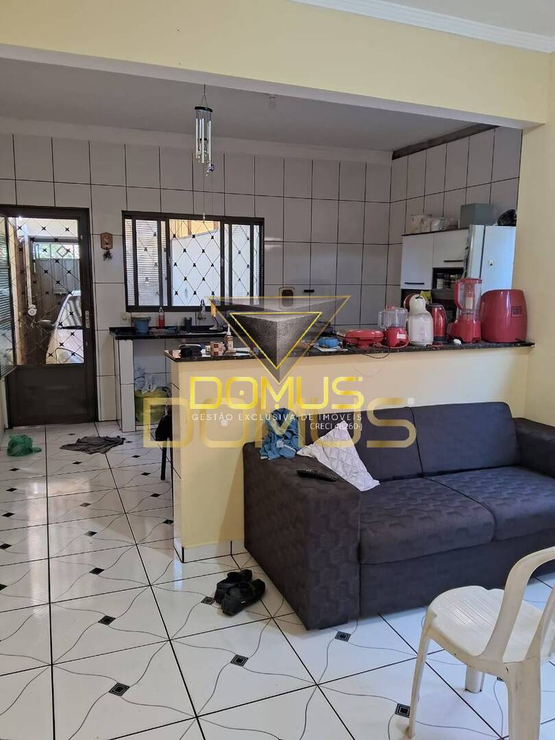 Casa, 5 quartos, 170 m² - Foto 2